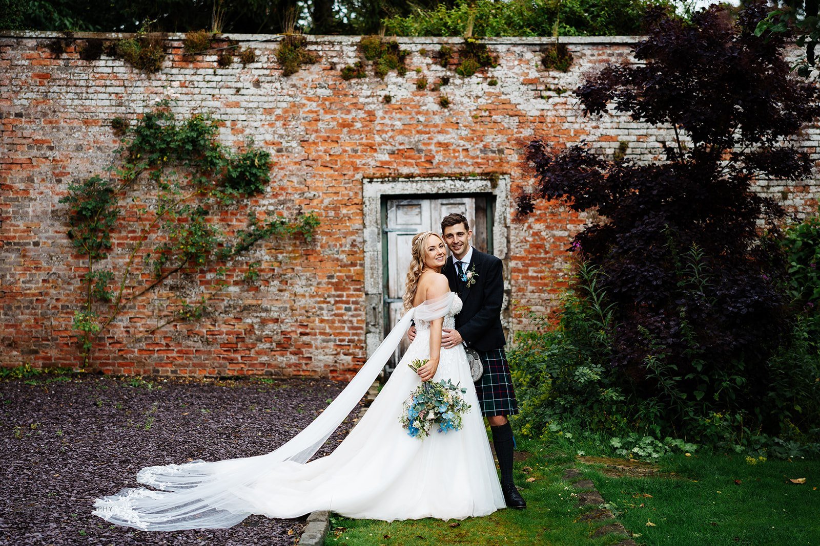 Summer wedding at The Byre at Inchyra