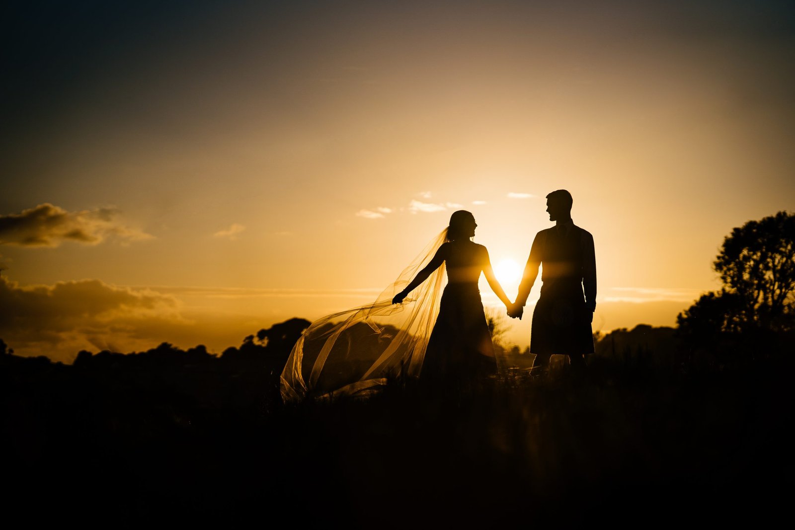 Victoria Photography Hero - Beautiful wedding photography